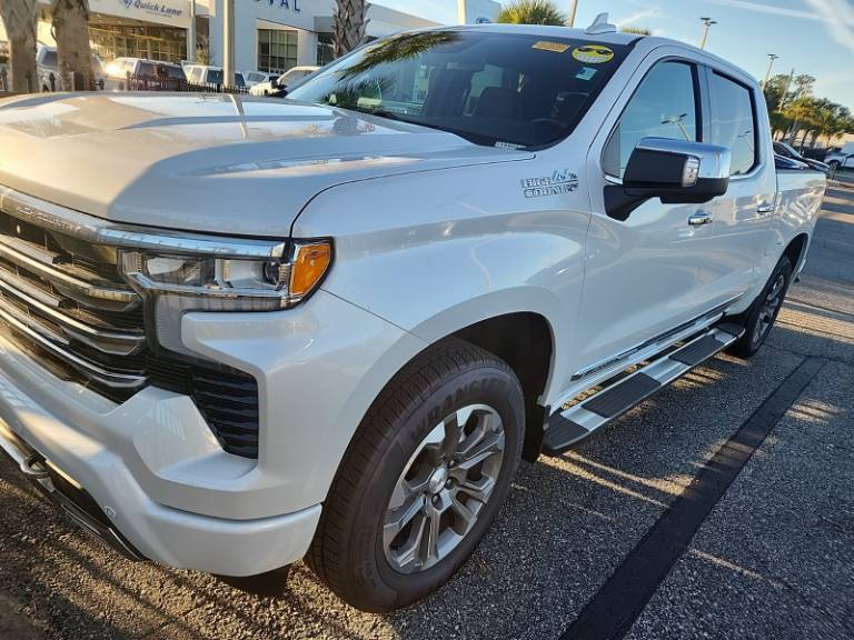 2023 Chevrolet Silverado 1500 High Country