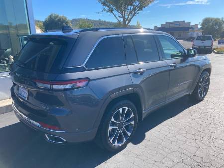 2022 Jeep Grand Cherokee 4XE Overland