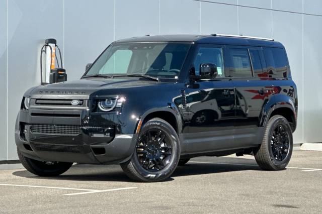 2026 Land Rover Defender 110 S
