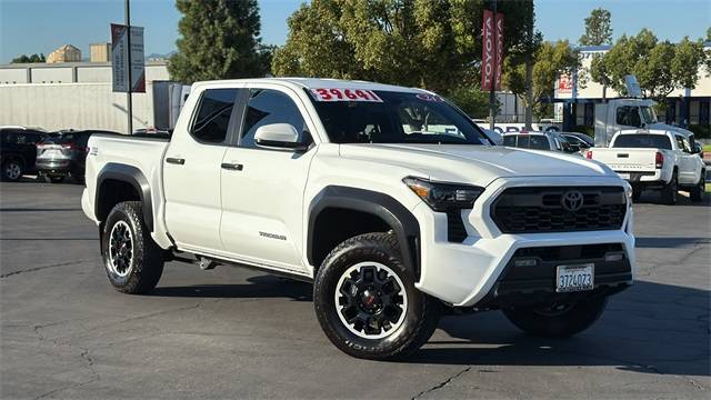 2024 Toyota Tacoma TRD OFF-Road