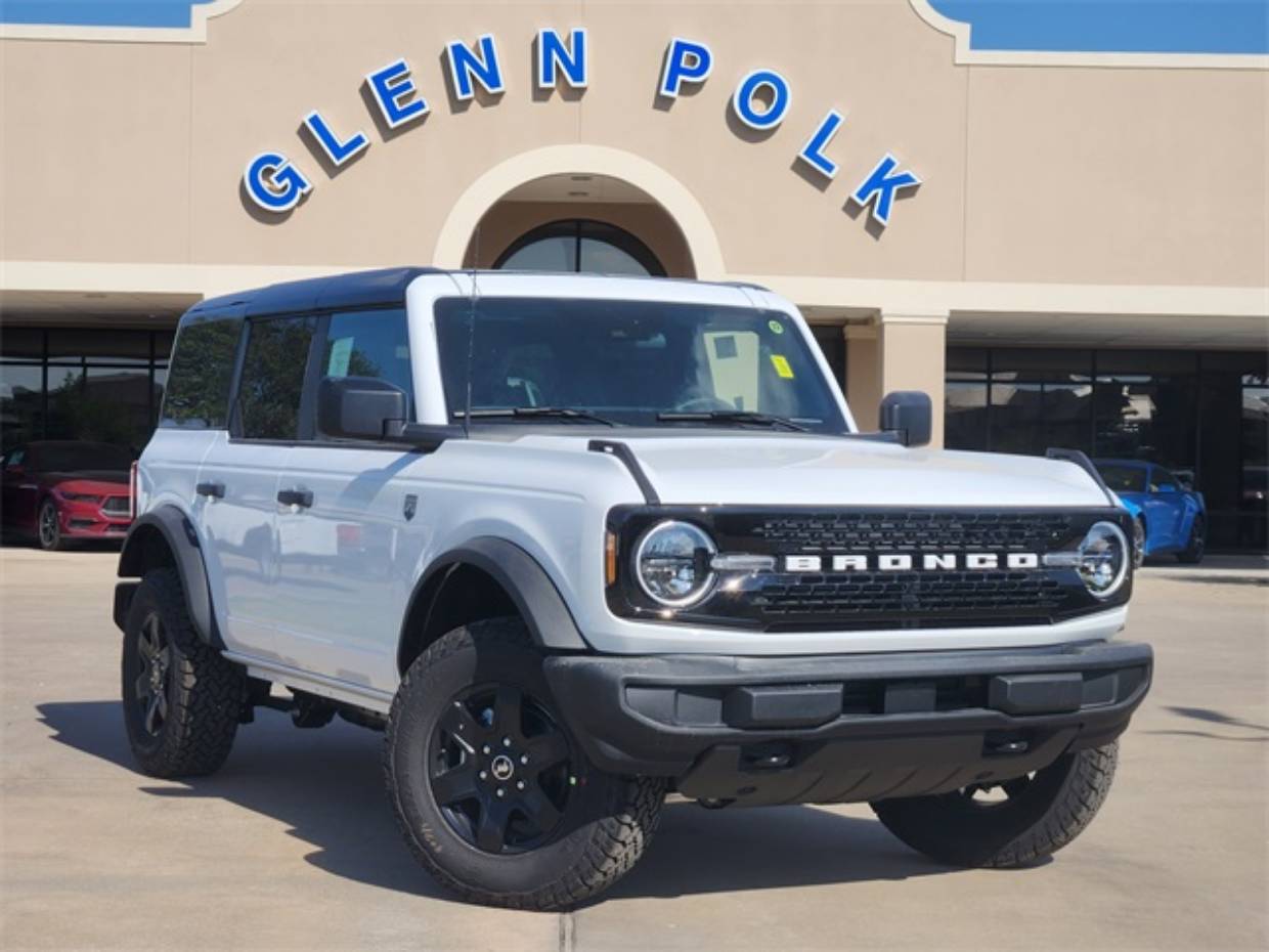 2025 Ford Bronco 4-Door Big Bend's photo