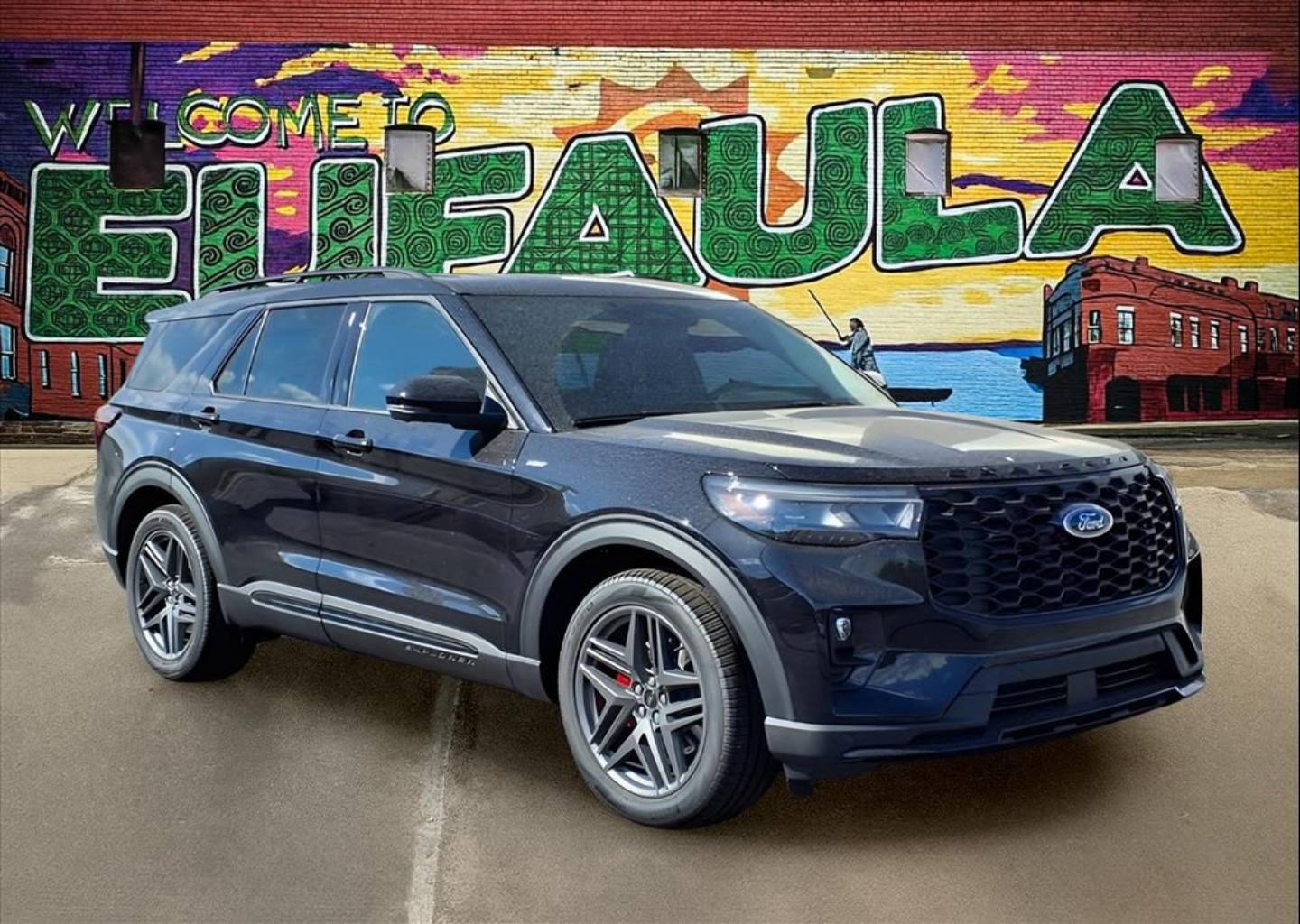 2025 Ford Explorer ST-LINE's photo