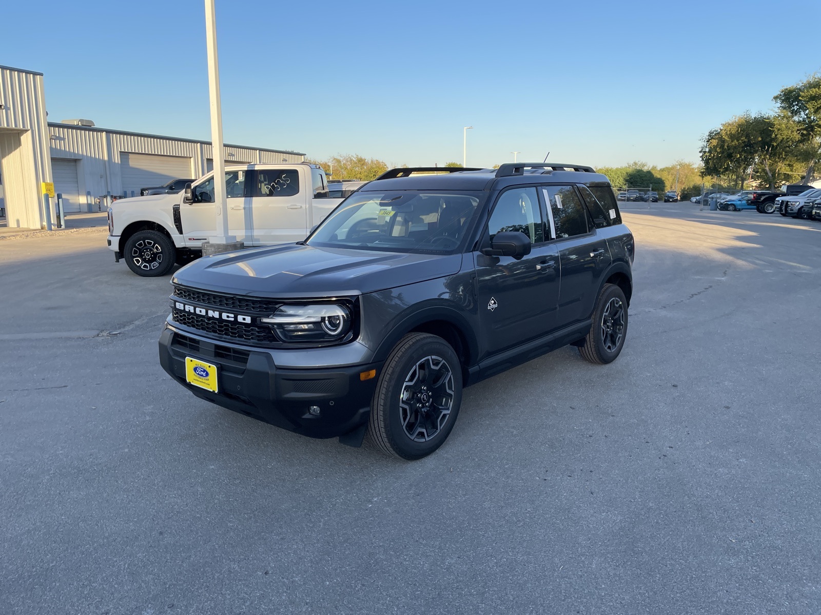 2025 Ford Bronco Sport Outer Banks's photo