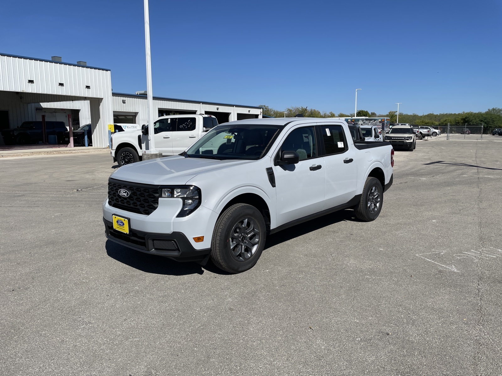 2025 Ford Maverick XLT's photo