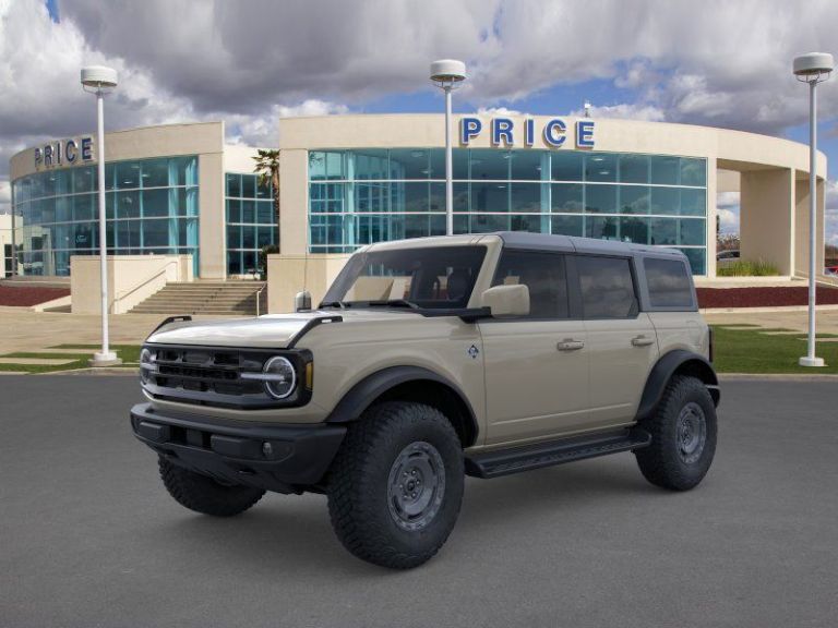 2025 Ford Bronco Outer Banks®