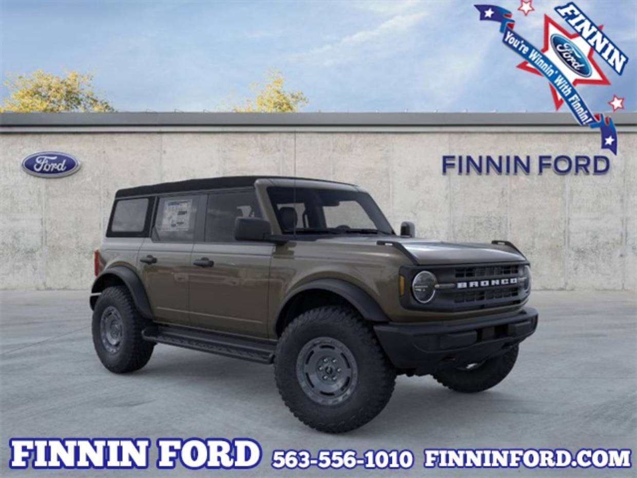 2025 Ford Bronco 4-Door Base's photo