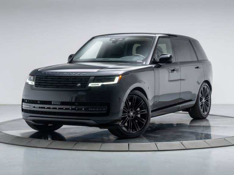2025 Land Rover Range Rover P530 SE 7 Seat