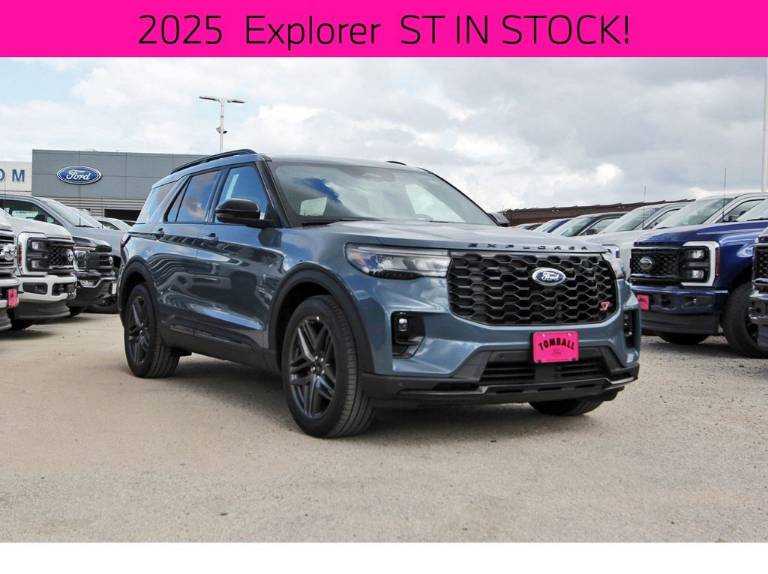 2025 Ford Explorer ST