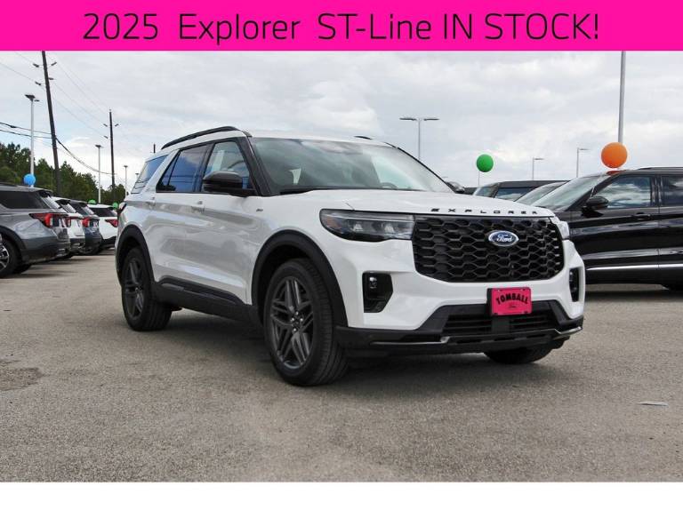 2025 Ford Explorer ST-Line