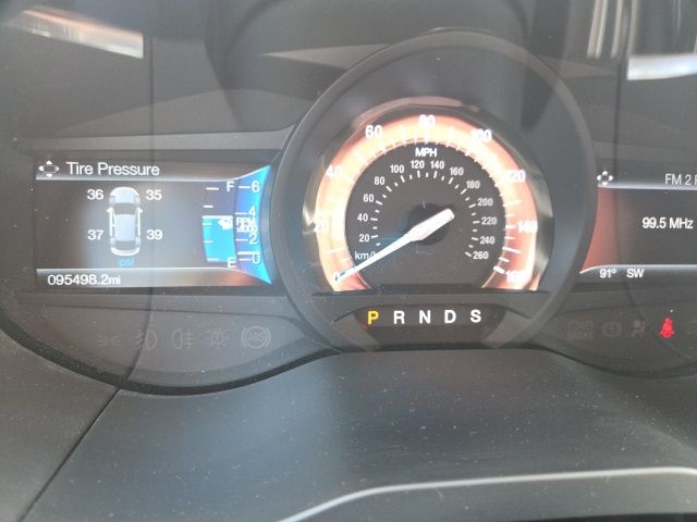 2017 Ford Edge Sport photo 4