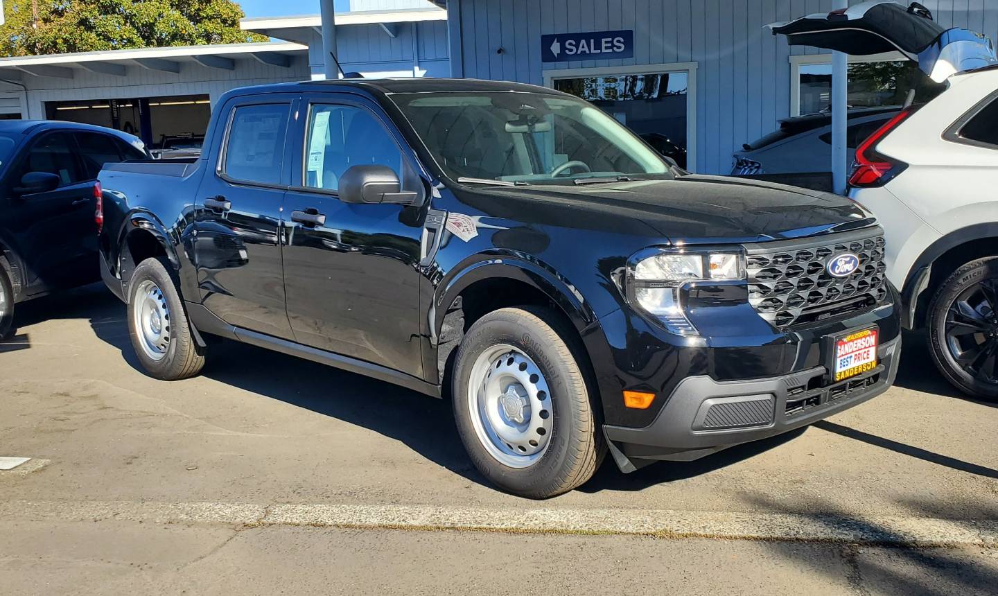 2025 Ford Maverick XL's photo