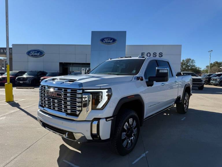 2024 GMC Sierra 2500HD Denali