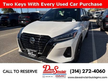 2021 Nissan Kicks SR