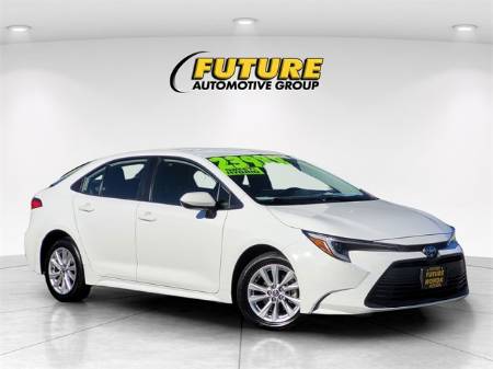 2024 Toyota Corolla Hybrid LE