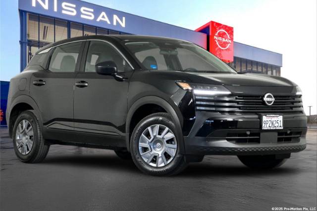 2025 Nissan Kicks S