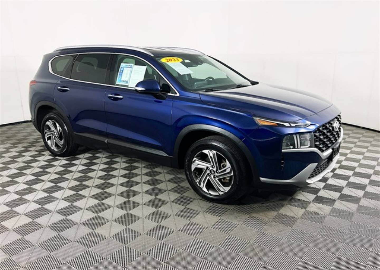 2023 Hyundai Santa Fe SEL's photo