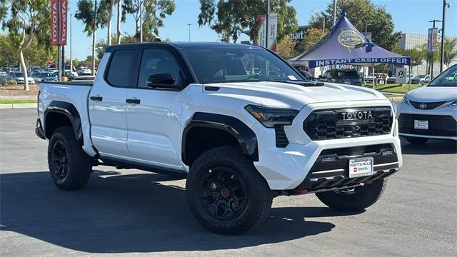 2025 Toyota Tacoma Hybrid TRD PRO