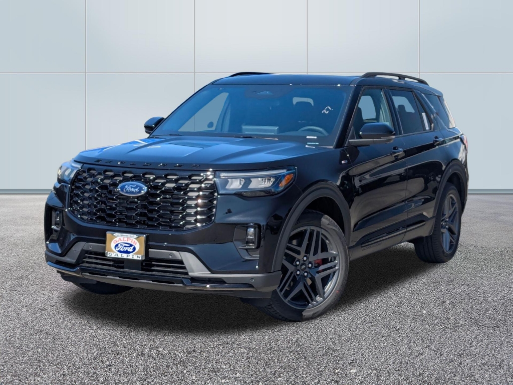 2025 Ford Explorer ST Line