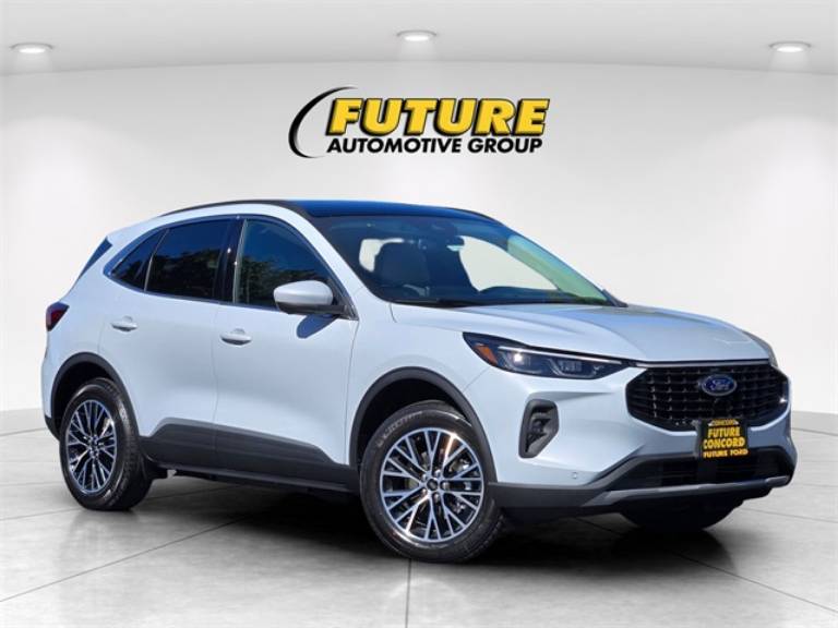 2025 Ford Escape Plug-In Hybrid Base