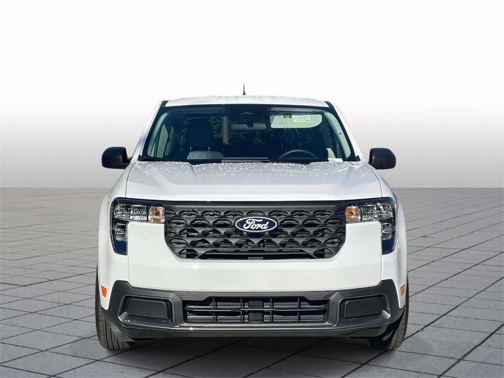 2025 Ford Maverick XLT photo 2