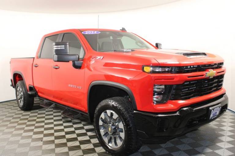 2024 Chevrolet Silverado 2500HD Custom