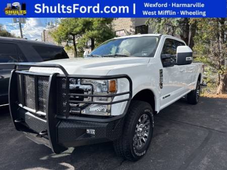 2022 Ford F-350SD LARIAT