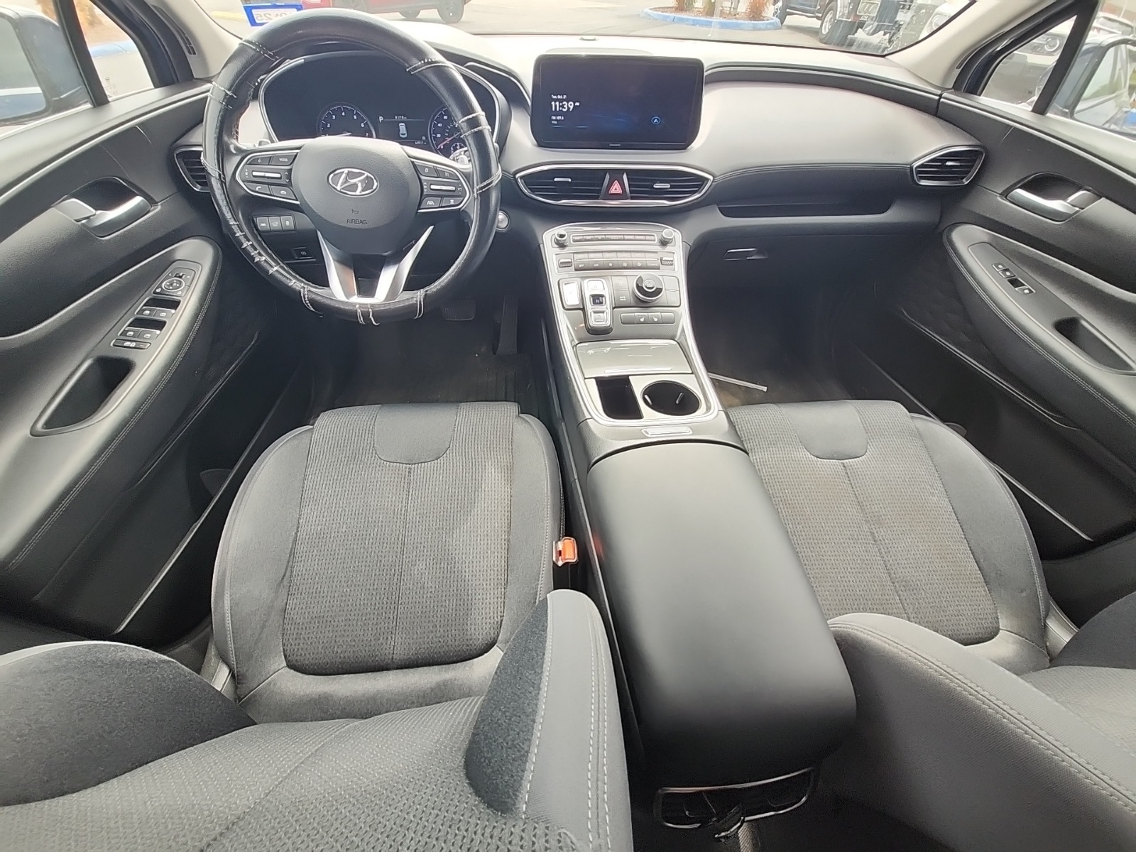 2023 Hyundai Santa Fe SEL photo 4