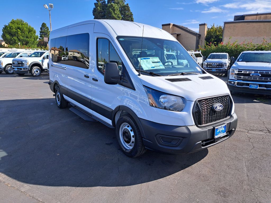 2026 Ford Transit Passenger XL photo 3