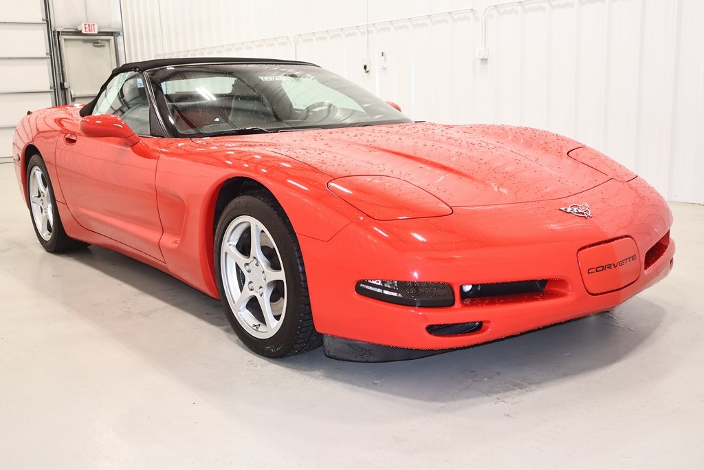 2000 Chevrolet Corvette Base photo 3