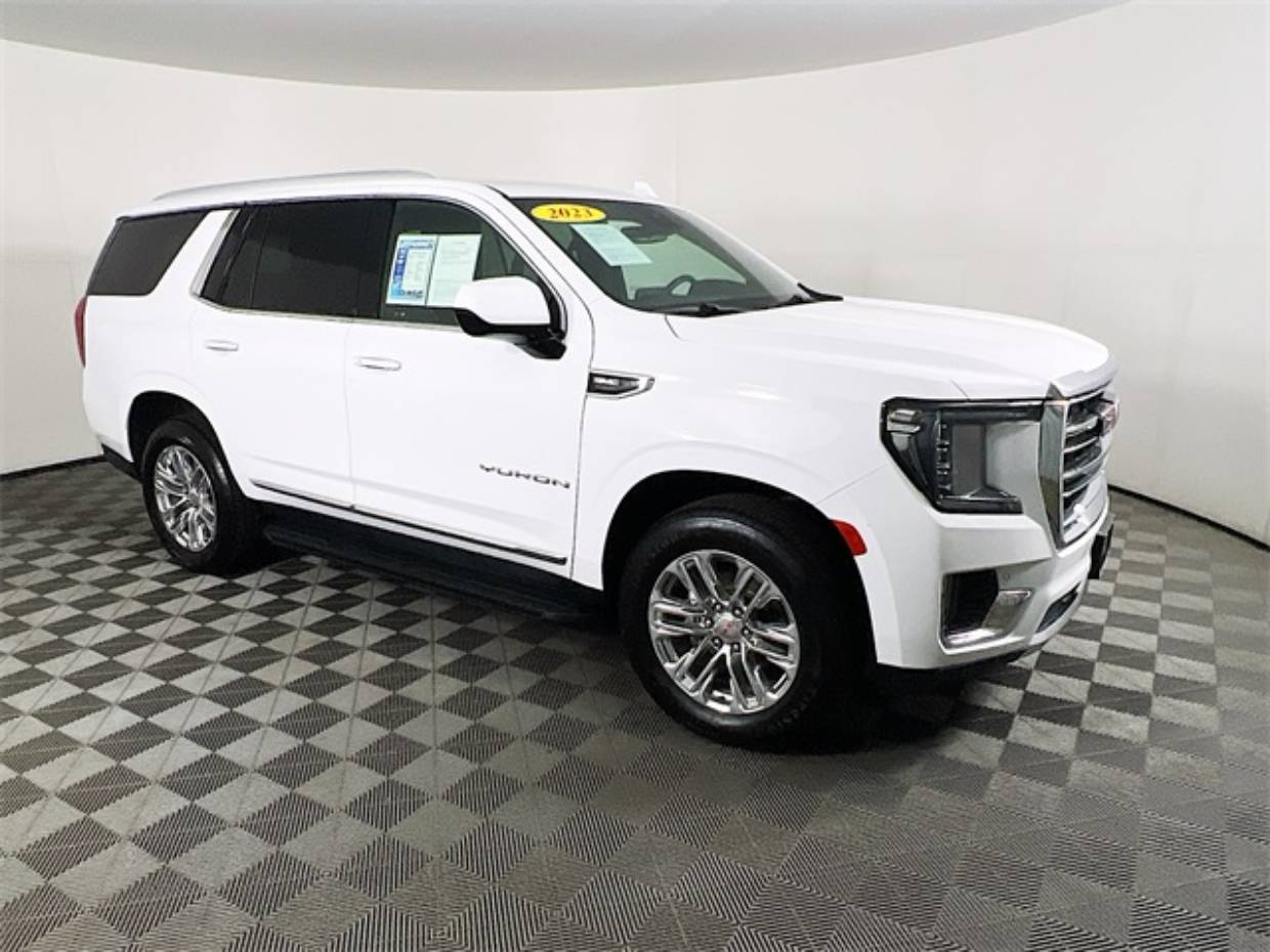 2023 GMC Yukon SLT's photo