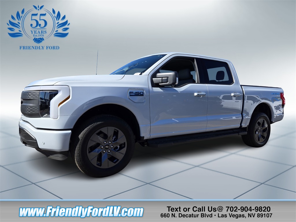 2025 Ford F-150 Lightning Flash