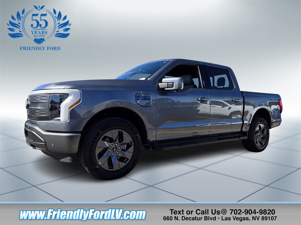 2025 Ford F-150 Lightning LARIAT