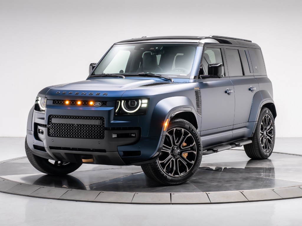 2026 Land Rover Defender OCTA