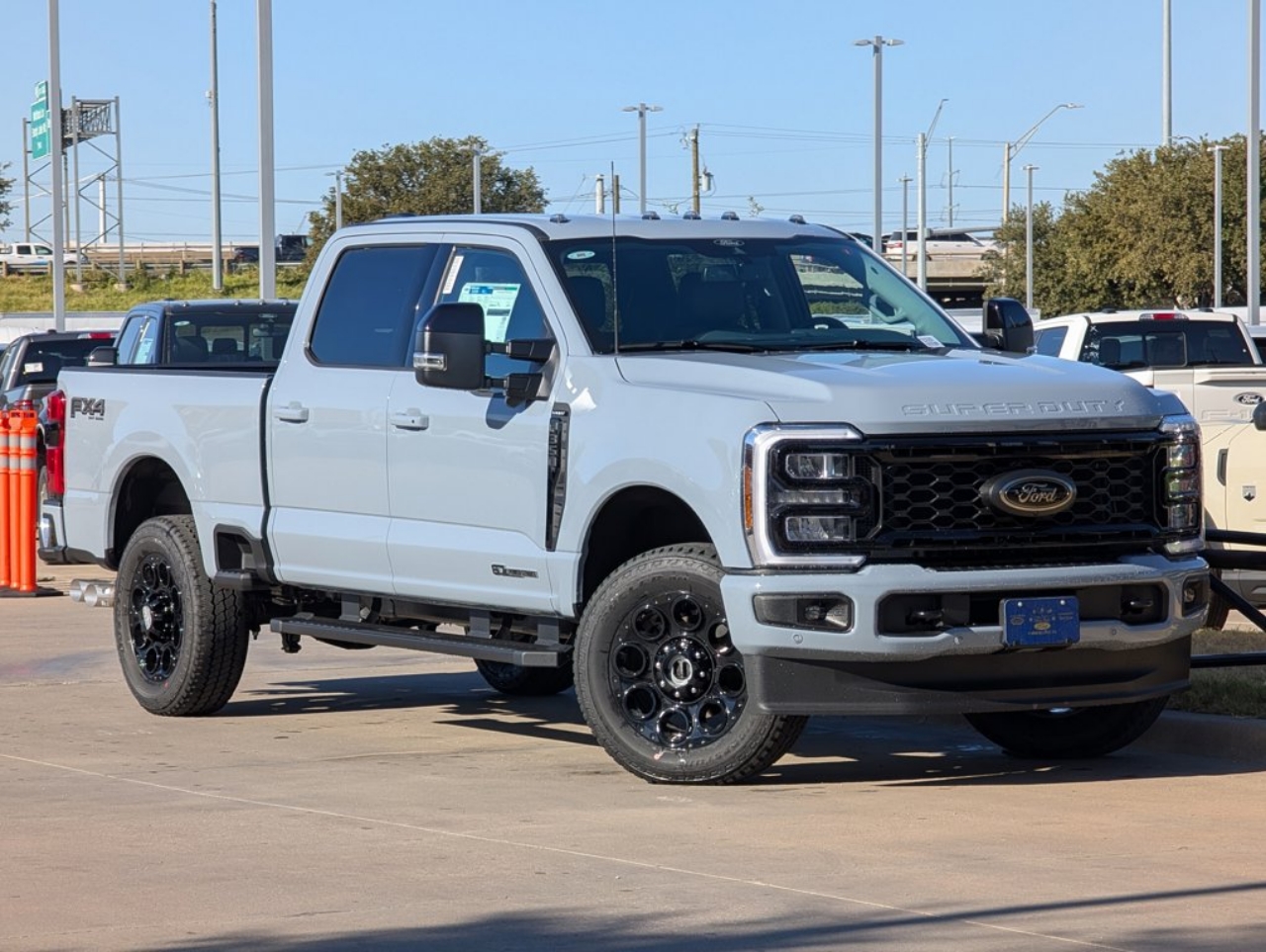 2026 Ford F-350 Super Duty Lariat's photo