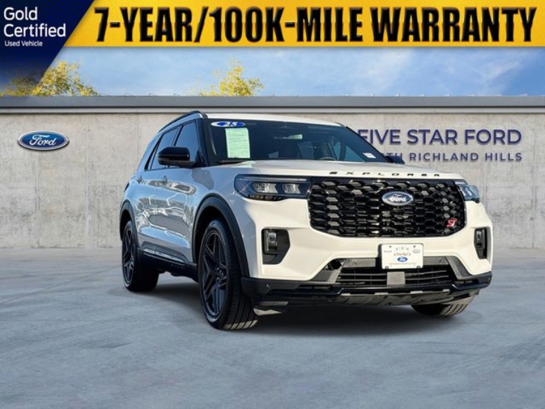 2025 Ford Explorer ST
