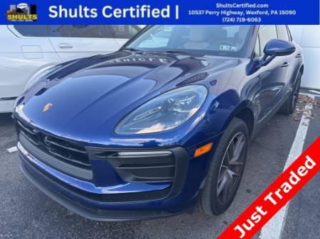 2022 Porsche Macan Base