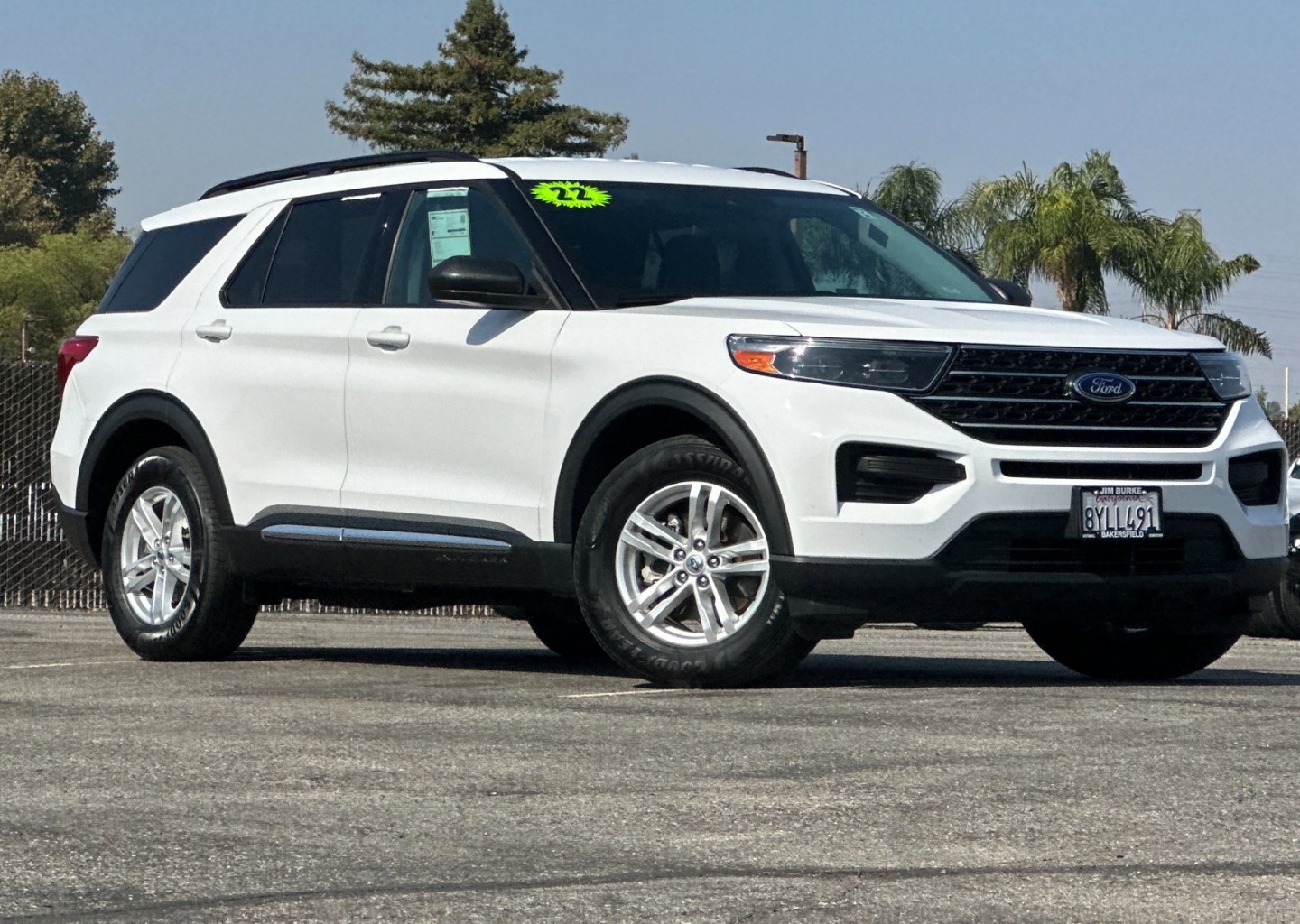 2022 Ford Explorer XLT's photo