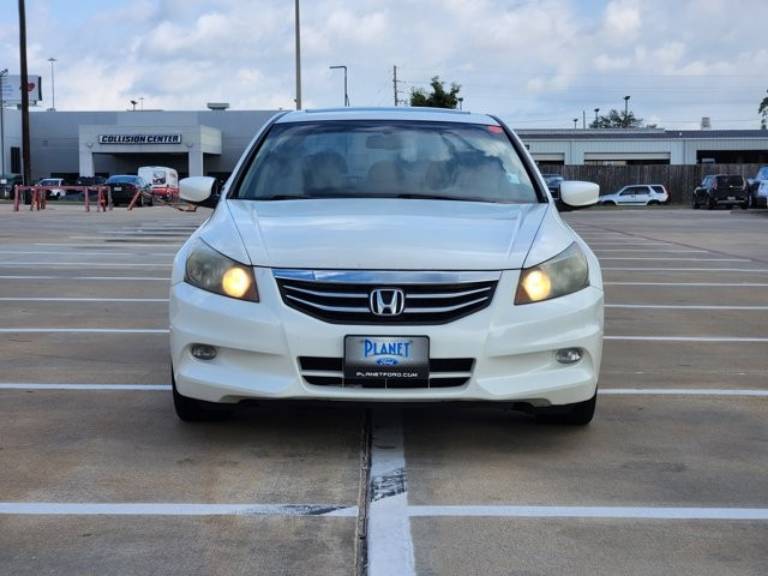 Used 2011 Honda Accord EX-L V6 with VIN 5KBCP3F84BB004341 for sale in Humble, TX