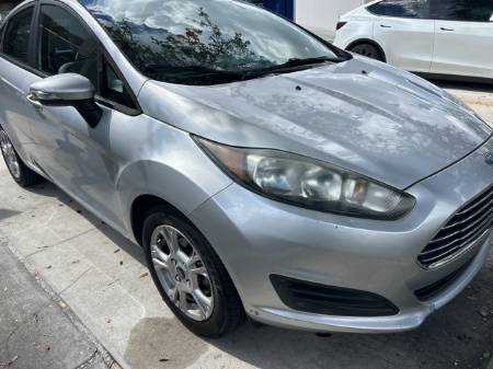 2016 Ford Fiesta SE