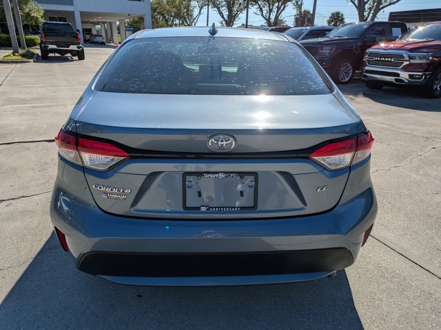 2021 Toyota Corolla LE photo 2