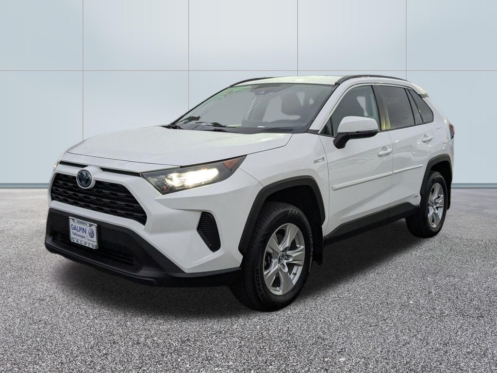 2020 Toyota RAV4 Hybrid LE