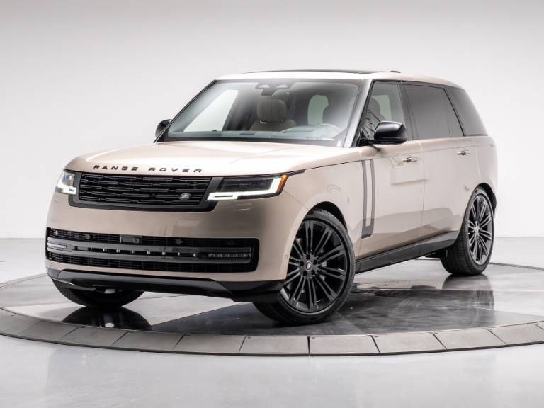 2025 Land Rover Range Rover P400 SE 7 Seat