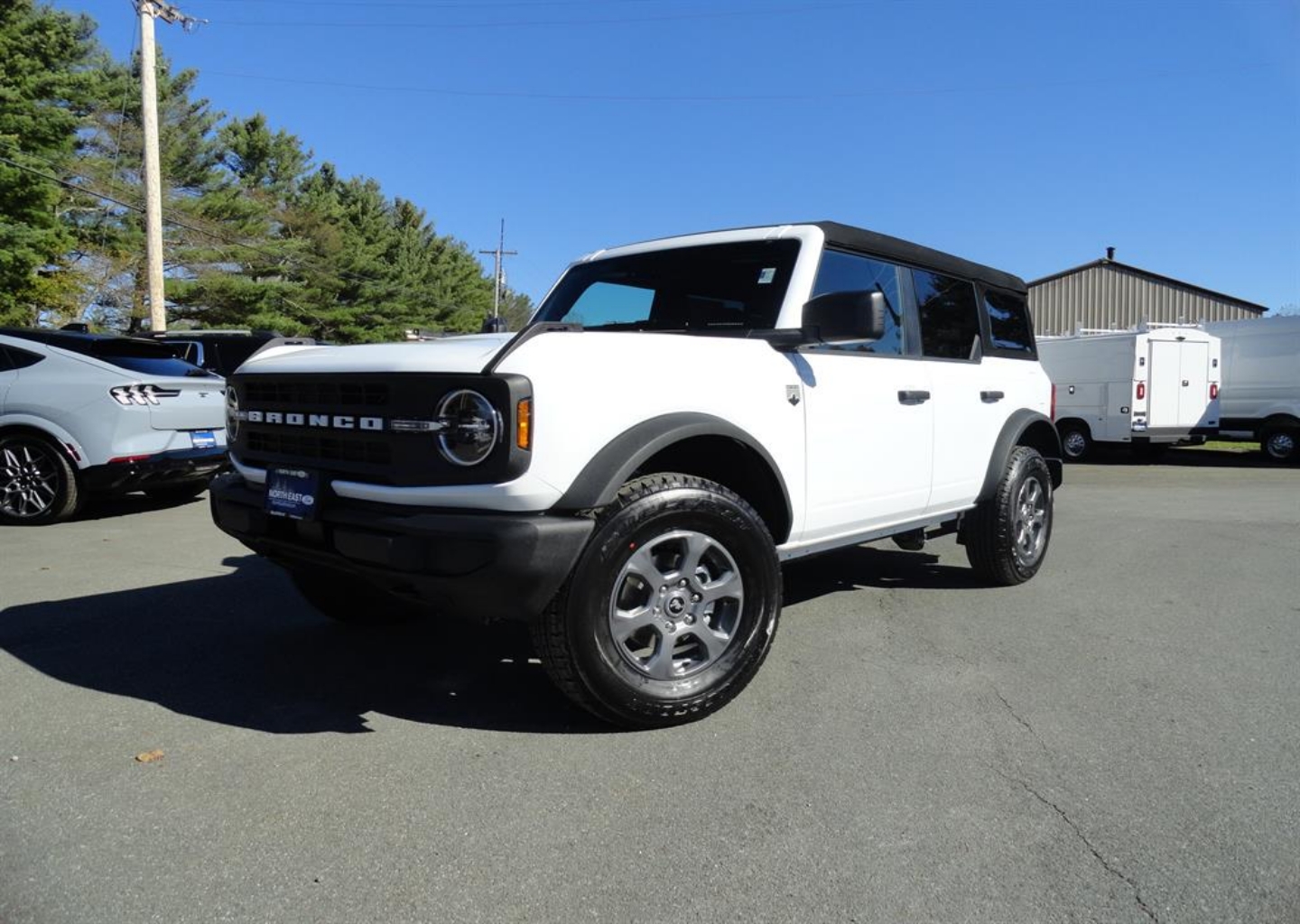 2025 Ford Bronco 4-Door Big Bend's photo