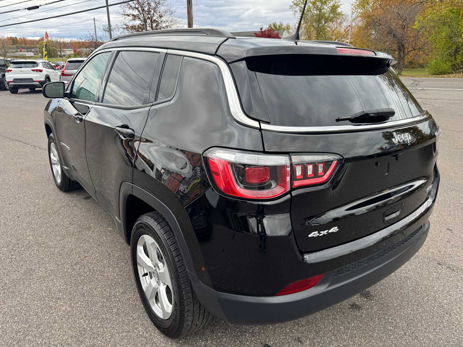 2020 Jeep Compass Latitude photo 4