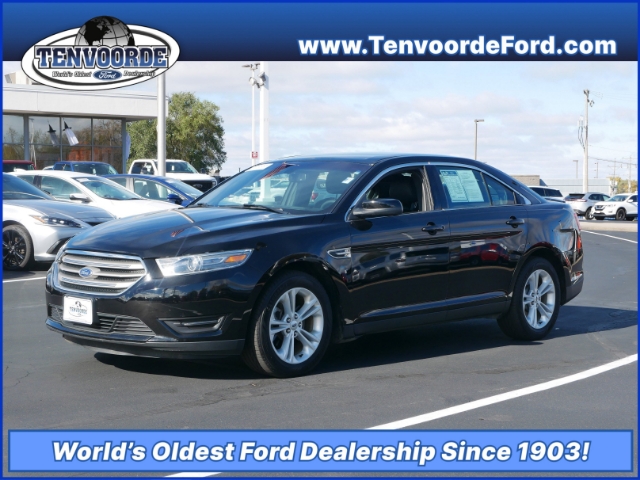 2018 Ford Taurus SEL