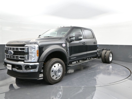 2025 Ford Super Duty F-450 DRW XLT