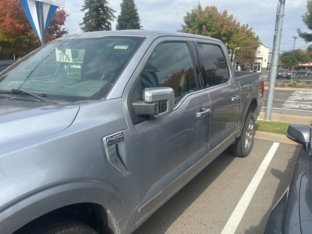 2022 Ford F-150 Platinum
