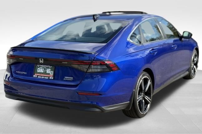 2023 Honda Accord Hybrid Sport photo 3