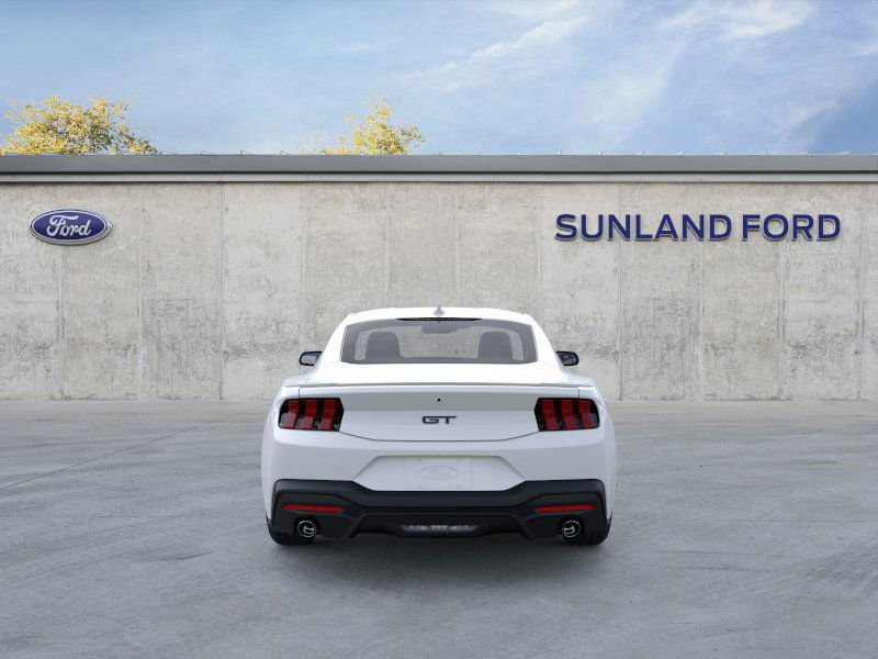 2025 Ford Mustang GT photo 3