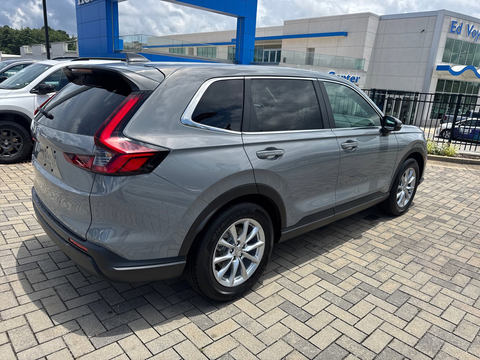 2026 Honda CR-V EX photo 4